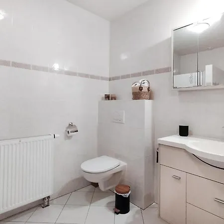 1 Bedroom Gorgeous In Hulshorst