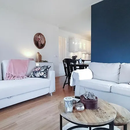 Vakantiehuis 1 Bedroom Gorgeous In